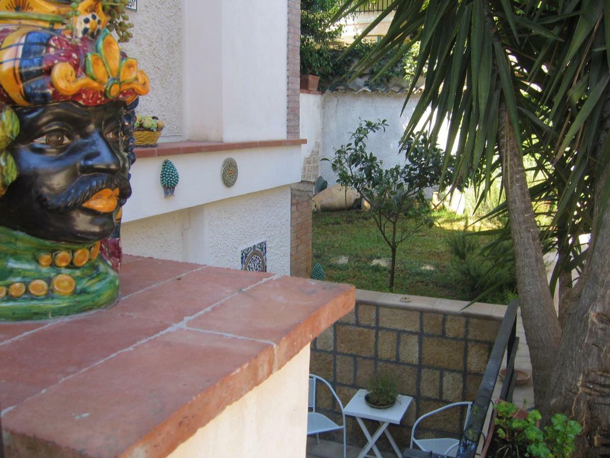 Appartamento Vivaldi Mondello Exteriör bild